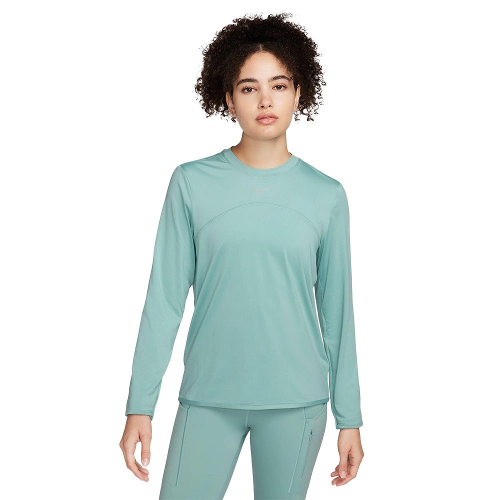NWOT Nike Women’s Small Light Blue Running Long Sleeve Shirt